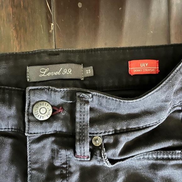 Level 99 Lily Style Black Wash Denim Distressed Skinny Straight jeans Size 25 - Picture 4 of 10